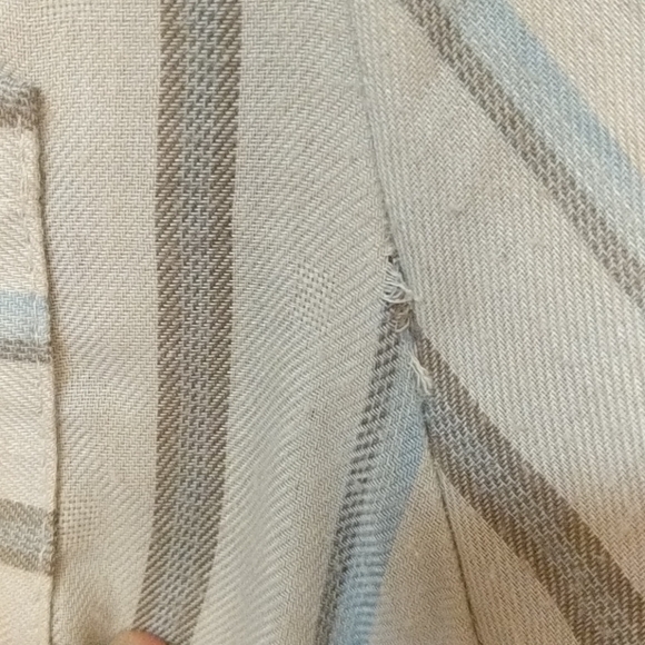 Striped button down blouse - Picture 4 of 5